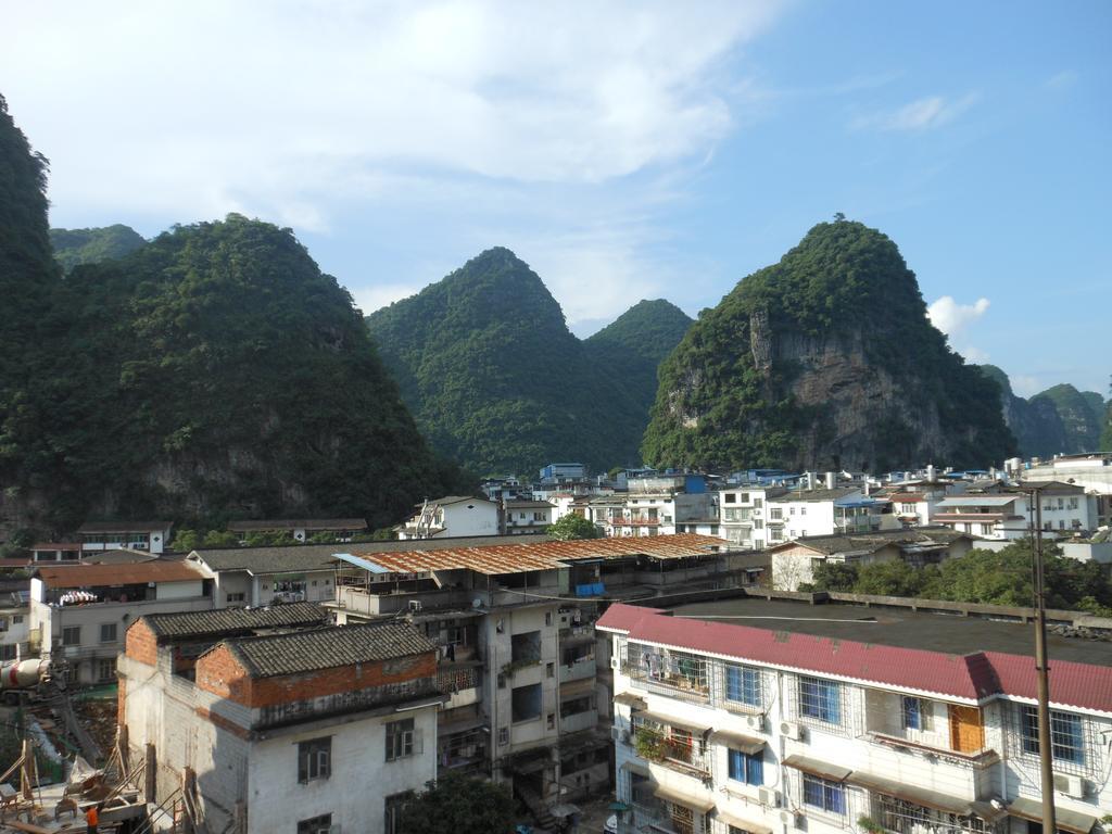 Yangshuo Travellers Land Youth Hostel Exterior foto